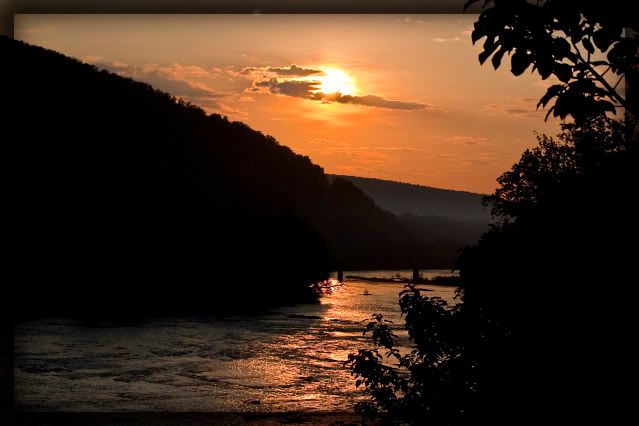 IMAGE: http://i274.photobucket.com/albums/jj244/AprilArchambeau/4203_90.jpg