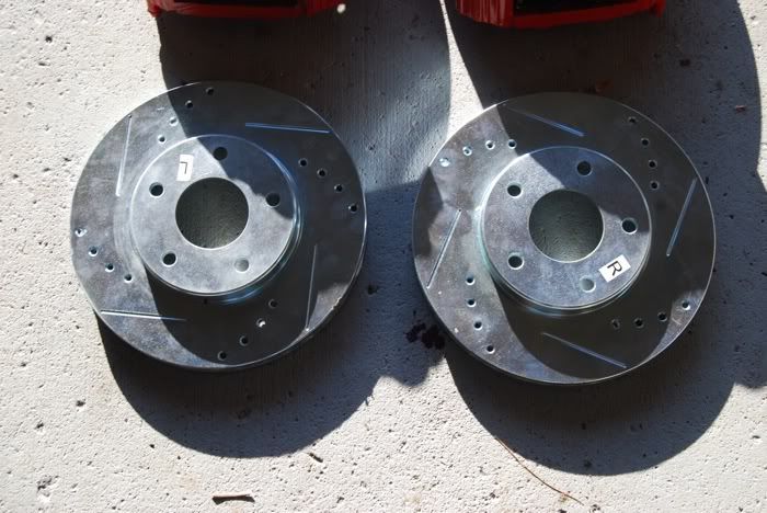 http://i274.photobucket.com/albums/jj249/timmy_sivad/300zx30mmrotors.jpg