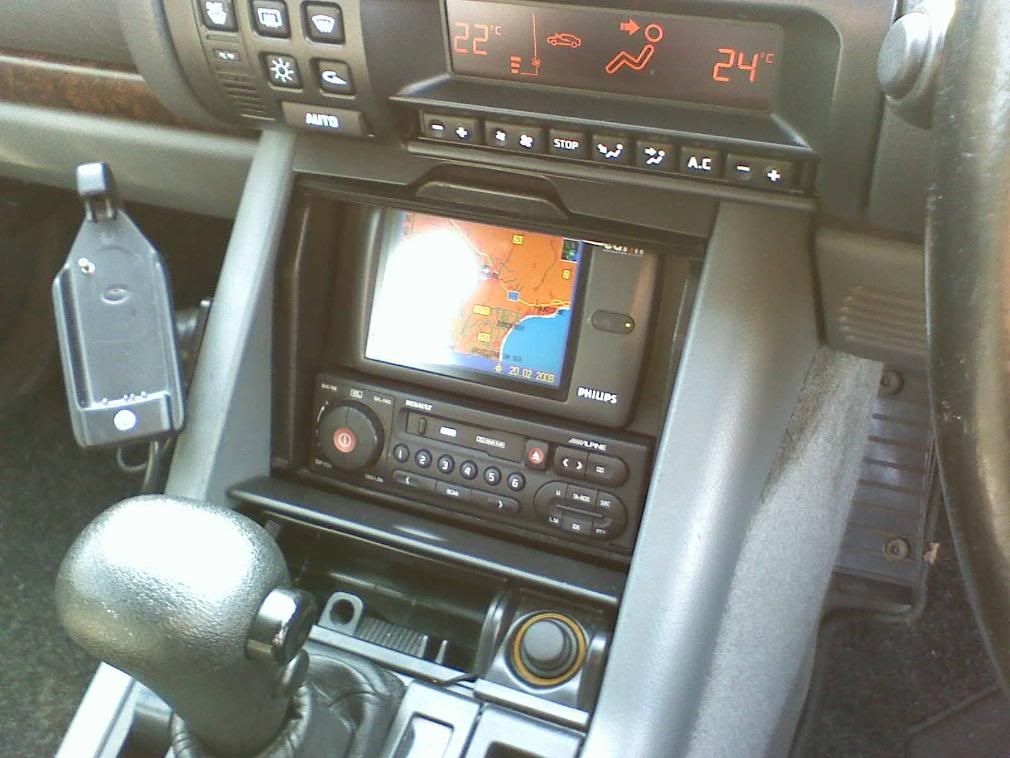 NOTE: The Satnav is apparently factory fitted ONLY with the Questor not 