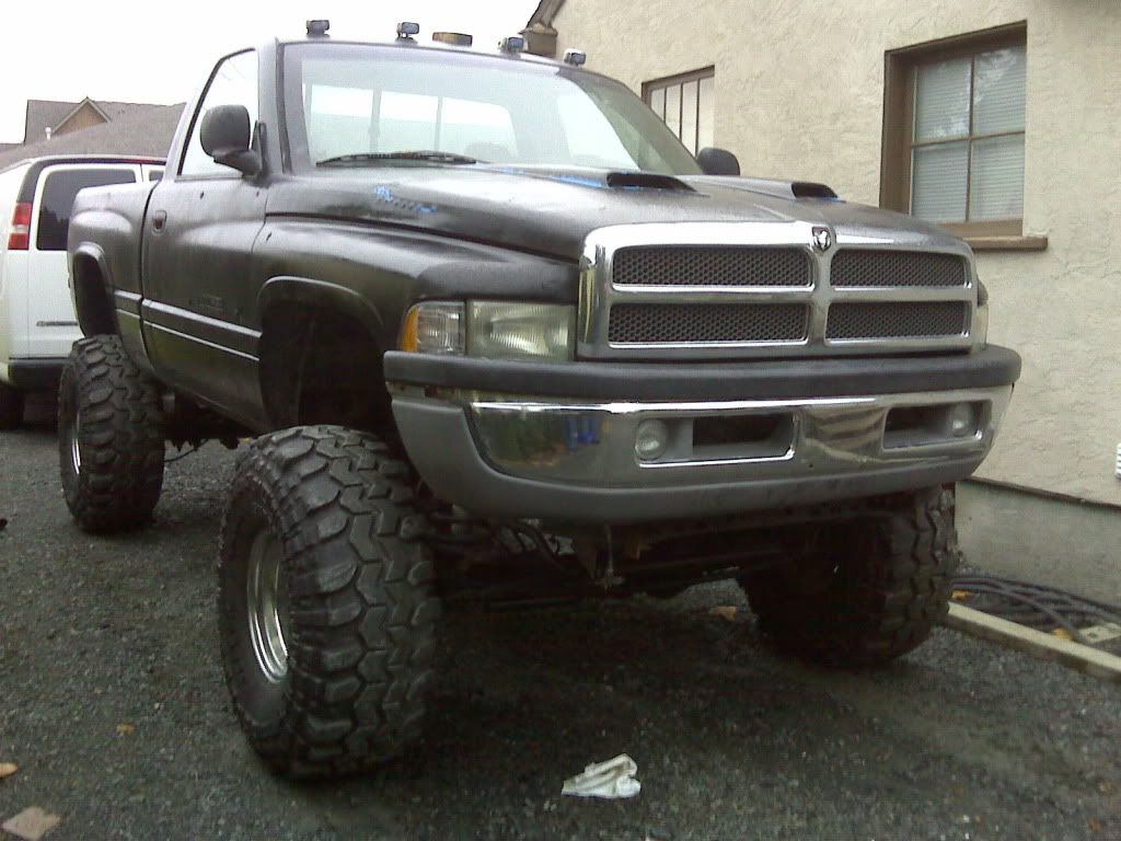 ram 1500 lifted