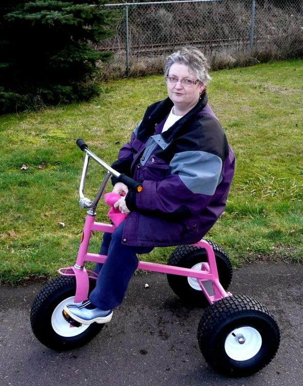 tricycle-giant-pink-woman.jpeg