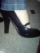 [img width=154 height=205]http://i274.photobucket.com/albums/jj272/Yasmiinee18/DSC00205.jpg[/img]