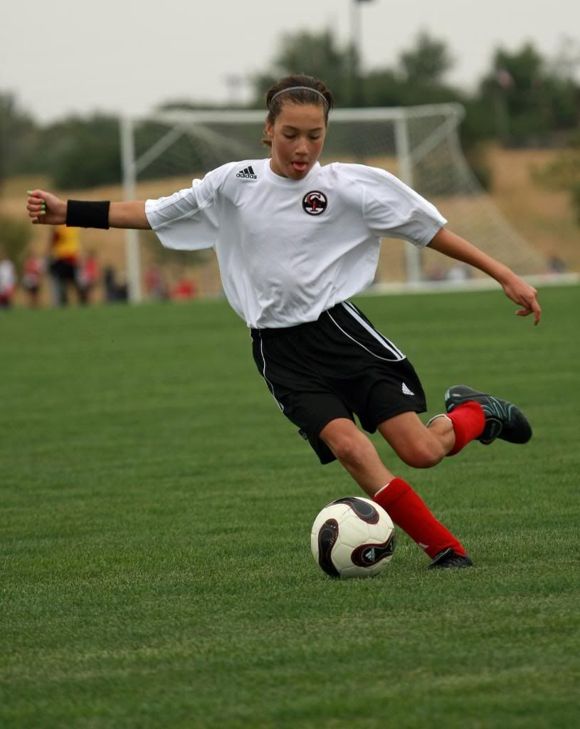 IMAGE: http://i274.photobucket.com/albums/jj277/ChasWG/Soccer/IMG_6264.jpg