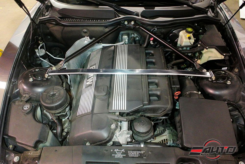 MEGAN Race Front Upper Strut Tower Bar Brace for BMW E85 E86 Z4 Z4M 03